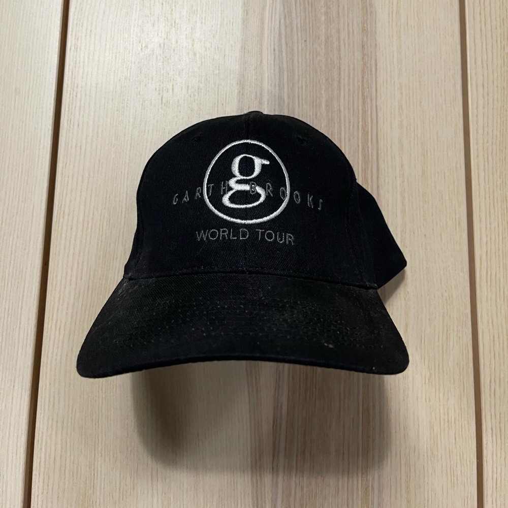 Vintage Garth Brooks Music World Tour‎ Snapback Hat